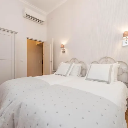 Sunlight - Cristal - Old Town Area, 3 Bedrooms, Stunning 公寓 *